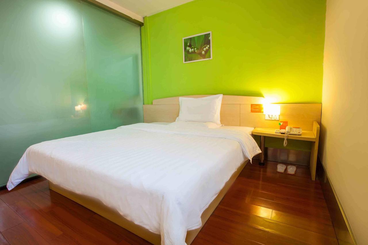 7Days Inn Dalian Harbour Square Ferry Terminal Екстер'єр фото