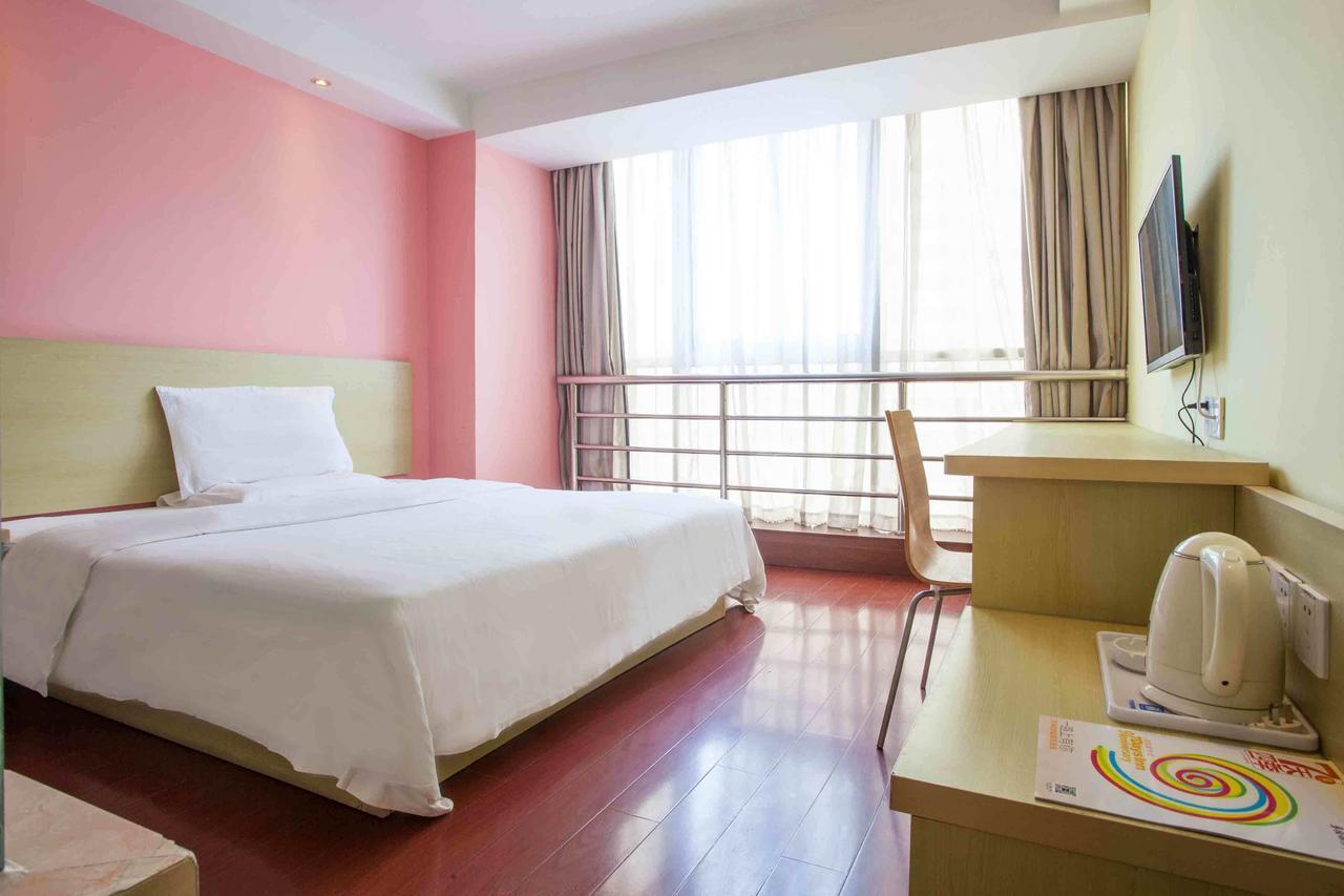 7Days Inn Dalian Harbour Square Ferry Terminal Екстер'єр фото