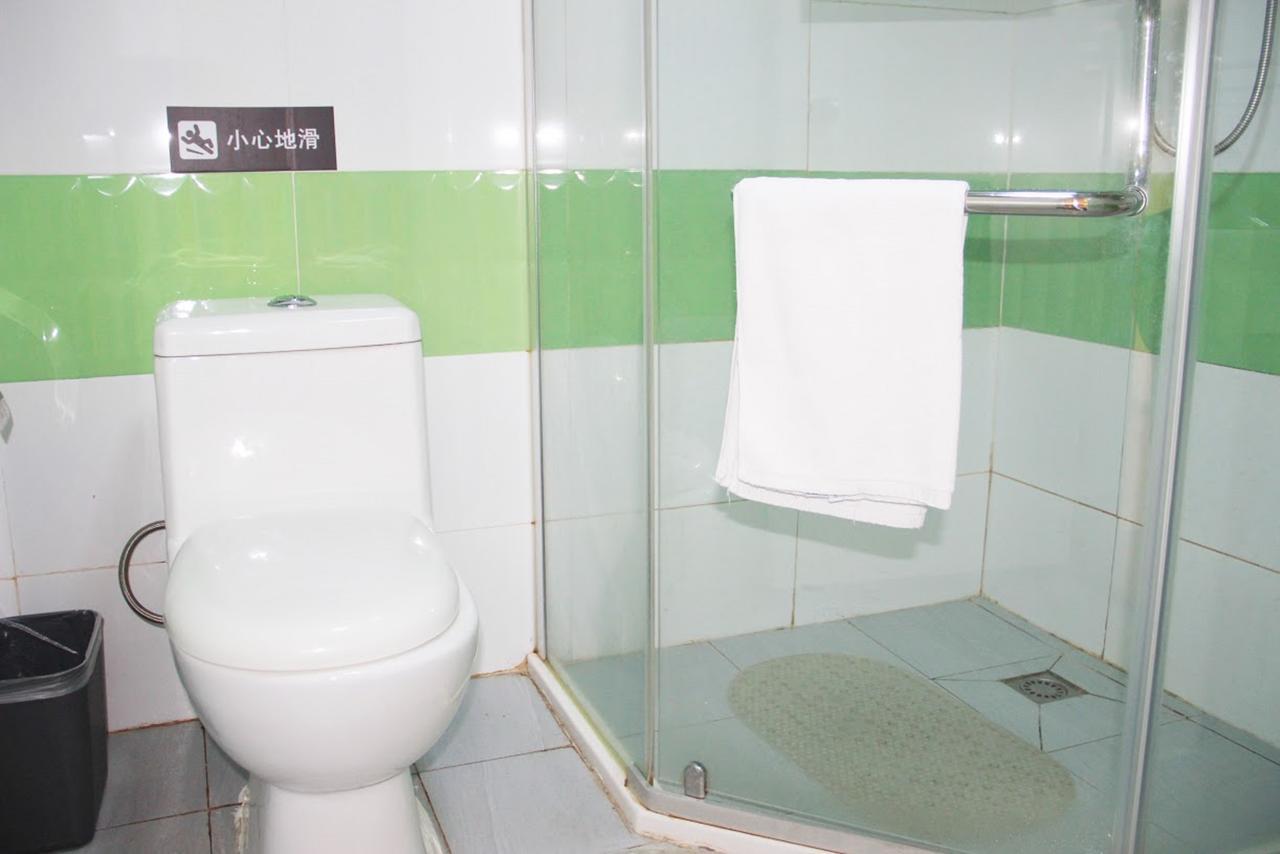 7Days Inn Dalian Harbour Square Ferry Terminal Екстер'єр фото